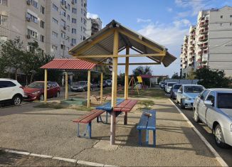 3-ком. квартира на продажу, 74 м2, Астрахань, Космическая улица, 6, Ленинский район