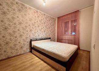 Сдача в аренду 2-ком. квартиры, 72 м2, Казань, улица Адоратского, 3