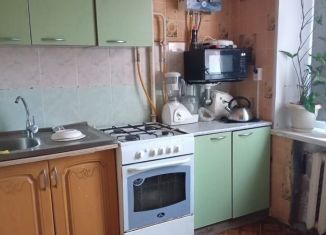 Продам 1-ком. квартиру, 30 м2, Волгоградская область, Октябрьская улица, 55