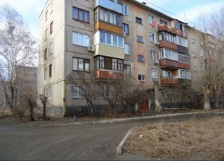 Продается 3-ком. квартира, 47.6 м2, Новотроицк, улица Гагарина, 16