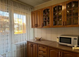 Продается четырехкомнатная квартира, 97 м2, Владикавказ, проспект Коста, 296к4, 4-й микрорайон