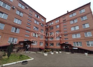 Продажа 3-ком. квартиры, 93 м2, Ессентуки, Белоугольная улица, 20