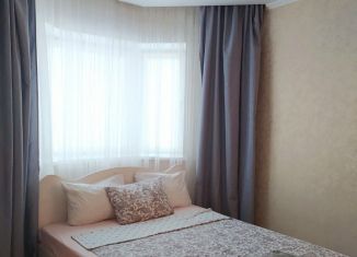 Квартира в аренду студия, 41 м2, Дмитров, улица Космонавтов, 56