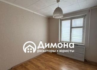 Продажа 3-ком. квартиры, 62.1 м2, Оренбургская область, улица Маршала Жукова, 7Б