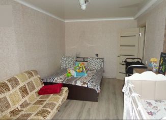 Продается однокомнатная квартира, 32.1 м2, Славянск-на-Кубани, Красная улица, 64