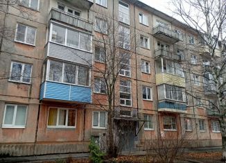 Продажа трехкомнатной квартиры, 55.6 м2, Петрозаводск, Октябрьский проспект, 10Б, Октябрьский район