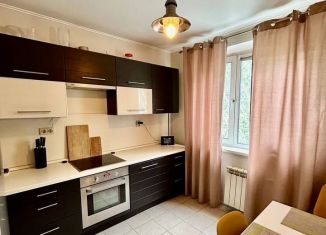 Сдача в аренду 2-комнатной квартиры, 60 м2, Москва, Большой Факельный переулок, 22, Таганский район