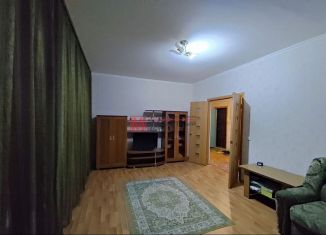 Продается двухкомнатная квартира, 63 м2, Старый Оскол, микрорайон Дубрава, квартал 1, 18