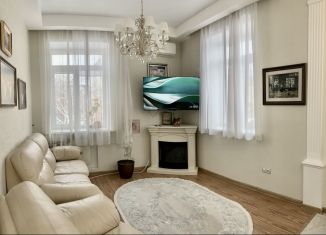 Продажа 3-комнатной квартиры, 74 м2, Иркутск, Правобережный округ, улица Горького, 10