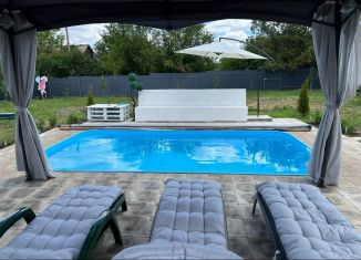 Сдаю дачу, 60 м2, садоводческое некоммерческое товарищество Изобильный, Яблочная улица, 432