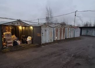 Продам гараж, 18 м2, Санкт-Петербург, метро Обухово, Малая Карпатская улица, 8