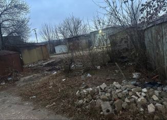 Продам гараж, 30 м2, Буйнакск, улица Закарьева, 1/2