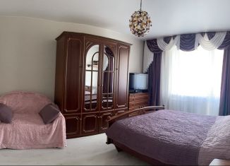 2-комнатная квартира в аренду, 60 м2, Санкт-Петербург, Дунайский проспект, 5к5, метро Купчино