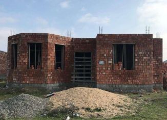 Продаю дом, 250 м2, посёлок городского типа Ленинкент, улица 6-я Линия