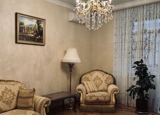 Сдается 2-комнатная квартира, 65 м2, Санкт-Петербург, Пушкарский переулок, 9, метро Горьковская
