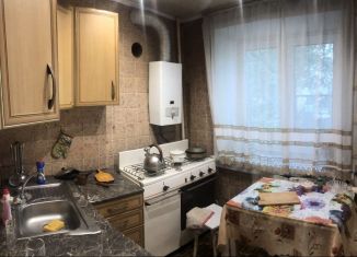 Продажа 2-комнатной квартиры, 40 м2, Плавск, улица Победы, 36