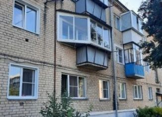 Продаю двухкомнатную квартиру, 42 м2, Копейск, улица 21-го Партсъезда, 14