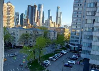 Продается 3-комнатная квартира, 63.5 м2, Москва, улица Сергея Макеева, улица Сергея Макеева