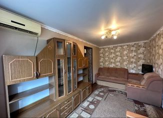 Продаю двухкомнатную квартиру, 33.5 м2, Астраханская область, Центральная улица, 4