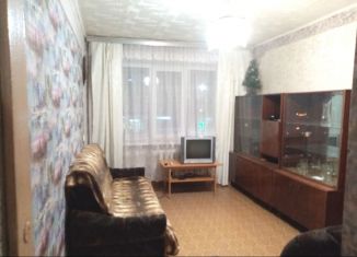 Сдам в аренду двухкомнатную квартиру, 44 м2, Чебоксары, улица Богдана Хмельницкого, 113
