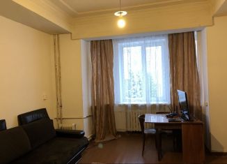 Сдача в аренду двухкомнатной квартиры, 57.9 м2, Смоленск, улица Пржевальского, 6/25