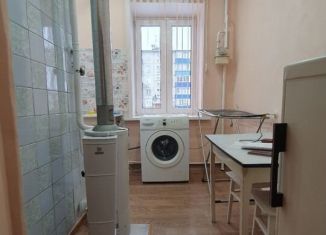 Продаю двухкомнатную квартиру, 43 м2, Елец, улица Пушкина, 13