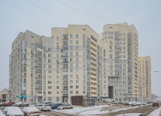 Продажа 2-комнатной квартиры, 82 м2, Екатеринбург, улица Чкалова, 124, улица Чкалова