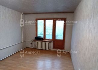 Продается 1-комнатная квартира, 32.6 м2, Волгоградская область, Комсомольская улица, 11