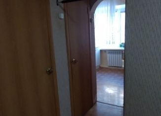 Сдается в аренду 2-комнатная квартира, 47 м2, Киржач, улица Островского