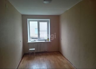 Продается 2-комнатная квартира, 42.2 м2, посёлок Ленинск, улица Нефтяников, 6