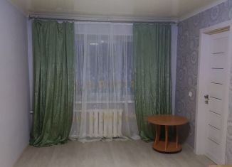 Сдаю 2-комнатную квартиру, 42 м2, поселок городского типа Рефтинский, улица Гагарина, 15