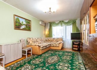 Продам 4-комнатную квартиру, 85 м2, Краснодар, улица Тюляева, 35, микрорайон Комсомольский