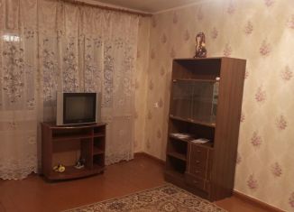 Продам 1-комнатную квартиру, 31.5 м2, поселок городского типа Мурмаши, улица Цесарского, 1
