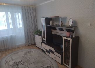Продам 1-комнатную квартиру, 37.7 м2, Вольск, площадь Свободы, 2