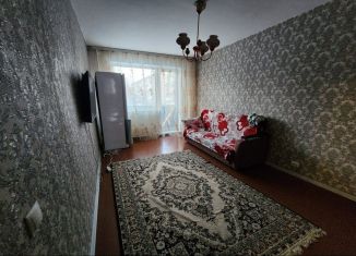 Продам 2-комнатную квартиру, 44 м2, Новокузнецк, улица Новаторов, 13