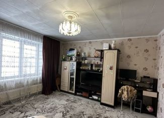 Продам 2-комнатную квартиру, 52 м2, Прокопьевск, улица Советов, 8