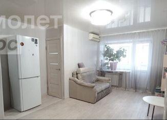 Продам 3-комнатную квартиру, 41.2 м2, Оренбургская область, проспект Братьев Коростелёвых, 36