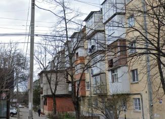 Продам 3-ком. квартиру, 56 м2, Нальчик, район Молодёжный, улица Ашурова, 20