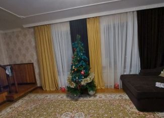 3-комнатная квартира на продажу, 129.7 м2, Новочебоксарск, Советская улица, 51