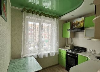 3-комнатная квартира на продажу, 59.8 м2, Бузулук, улица Гая, 89