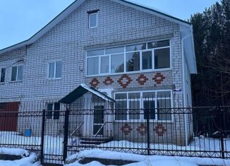 Продается дом, 333 м2, Усолье, улица Каменева, 2