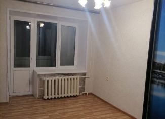 Однокомнатная квартира на продажу, 29.3 м2, поселок городского типа Вурнары, улица Иванова, 36