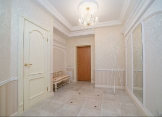 Продам 4-комнатную квартиру, 151 м2, Екатеринбург, улица Сакко и Ванцетти, 99