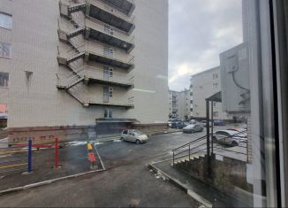 Продаю помещение свободного назначения, 80.7 м2, Ставрополь, Октябрьская улица, 192/1, микрорайон № 18