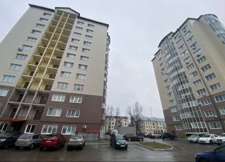 Сдаю в аренду 3-ком. квартиру, 82 м2, Шатура, улица Винтера, 1А