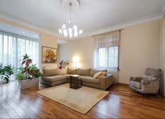 Продажа трехкомнатной квартиры, 126 м2, Москва, Староволынская улица, 15к4