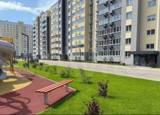 Продаю 2-ком. квартиру, 63 м2, Тольятти