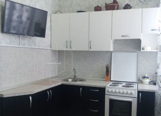 Продам 2-ком. квартиру, 45 м2, село Лямбирь, Октябрьская улица, 80