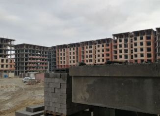 Продам 3-ком. квартиру, 95 м2, Махачкала, проспект Амет-Хана Султана, 344А