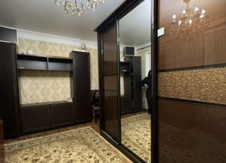 Сдается в аренду 1-ком. квартира, 40 м2, Дагестан, улица Олега Кошевого, 43